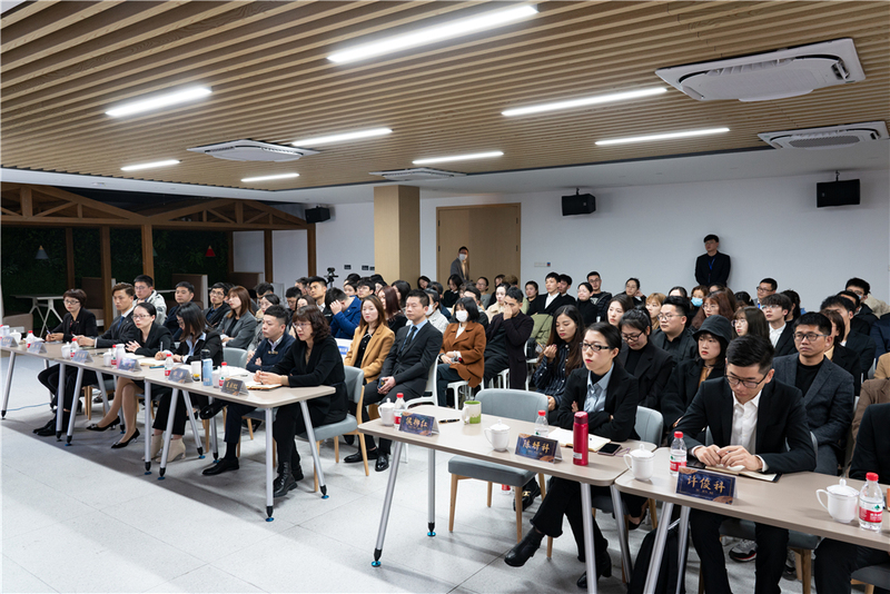 “牛”轉乾坤，再創輝煌—優景2020年終會議